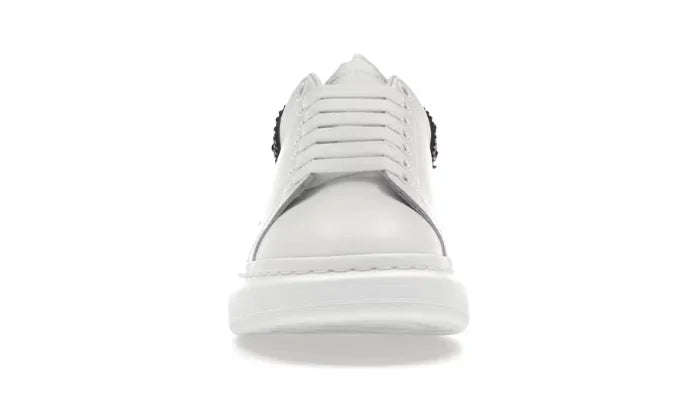 Bianco oversized preto cristallo