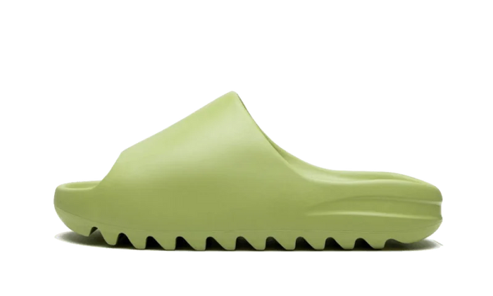 Chinelo de resina