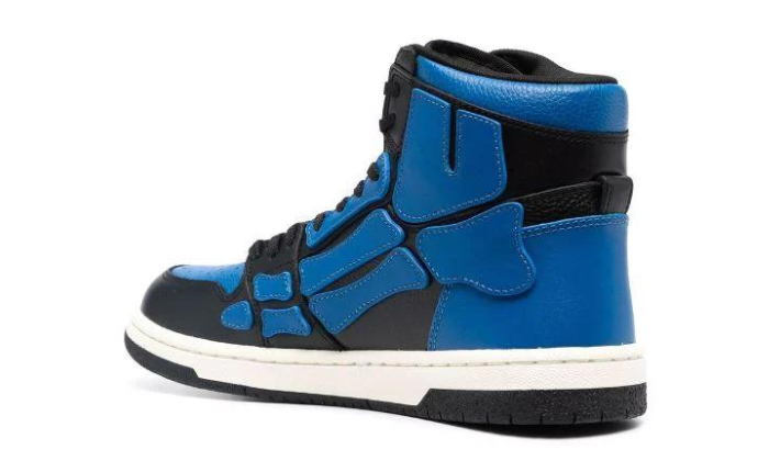 Skel preto azul alto