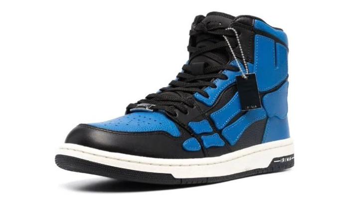 Skel preto azul alto