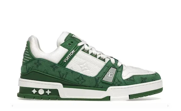 Jeans com monograma verde e branco