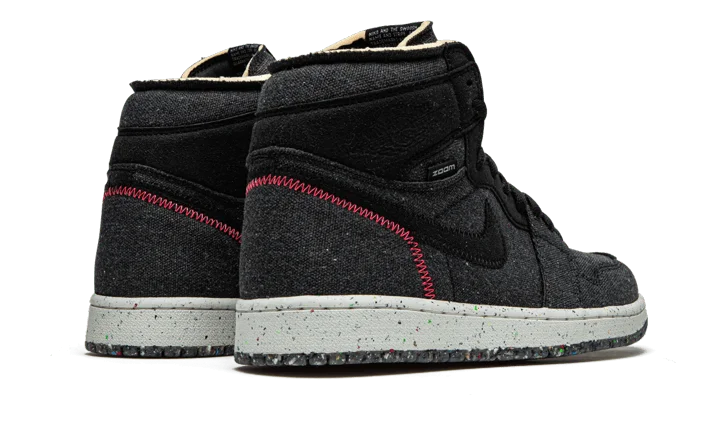 Hippie do Zoom Space